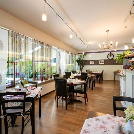 奥博奥多夫 福鲁克斯佩拉文德尔旅馆酒店 外观 照片